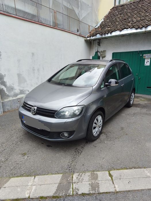 Vând Volkswagen golf plus