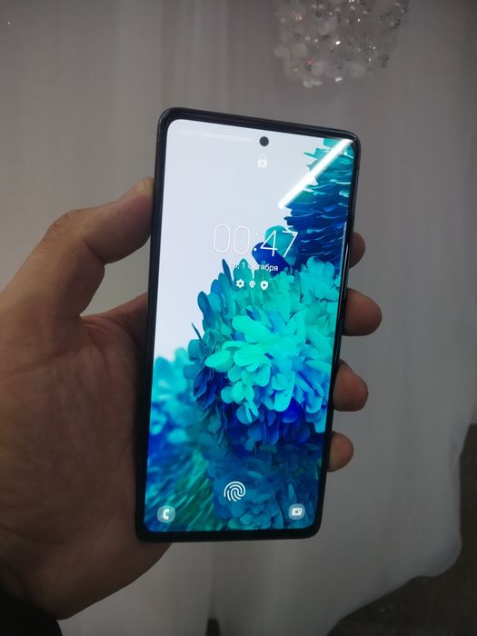 Самсунг S20 fe/128g телефон