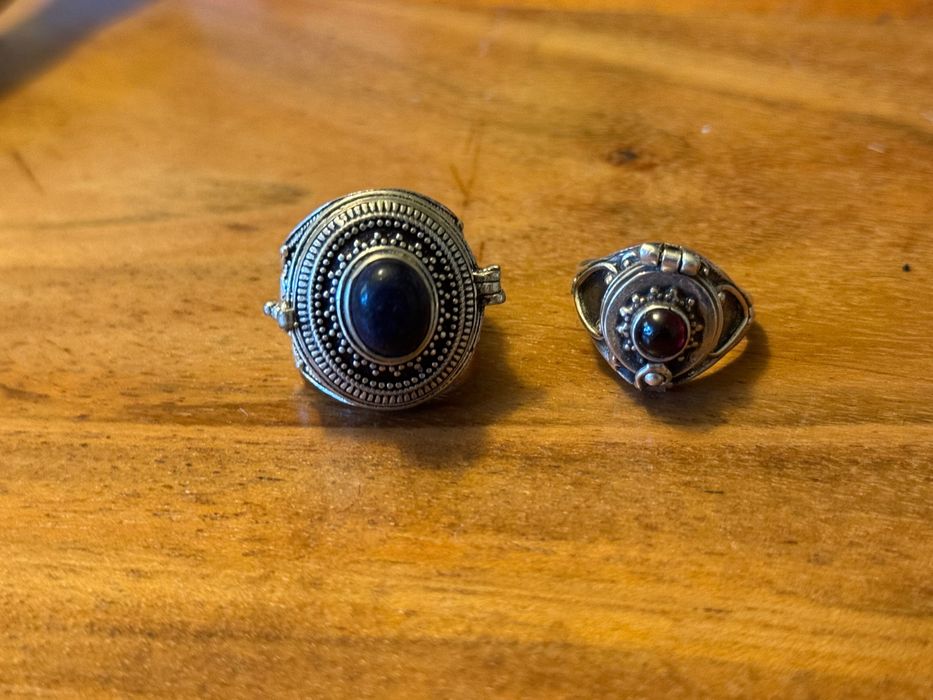 set 2 inele era victoriana poison ring argint 925