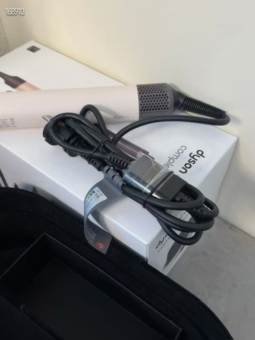 Тот самый хит Dyson HS05