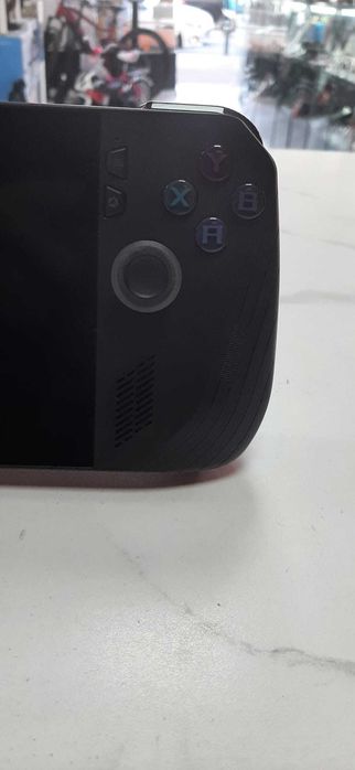 Used Products Dorobanti/Consola ASUS ROG ALLY X, Display 7 inch FHD IPS, AMD Ryzen Z1 Extreme, AMD RDNA 3, 24Gb LPDDR5, SSD 1Tb NVMe/Garantie 12 LUNI
