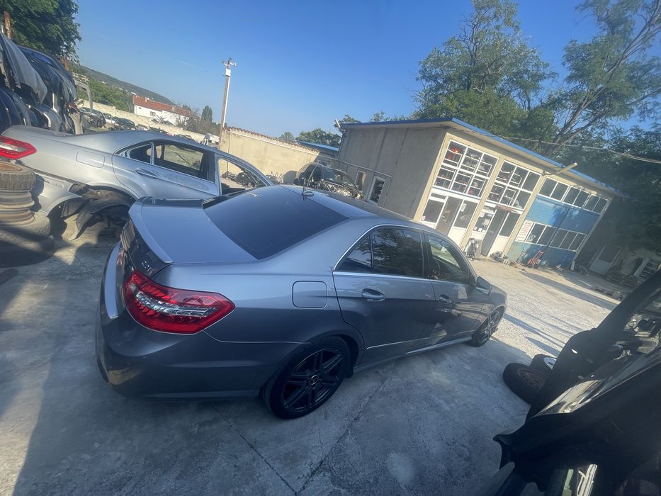 Mercedes E класа W212 на части