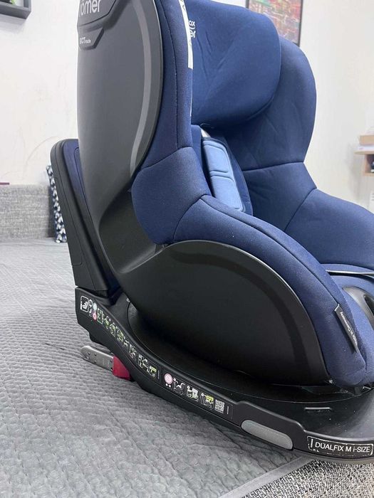 Scaun auto Britax Romer DUALFIX M i-SIZE 3 luni - 4 ani
