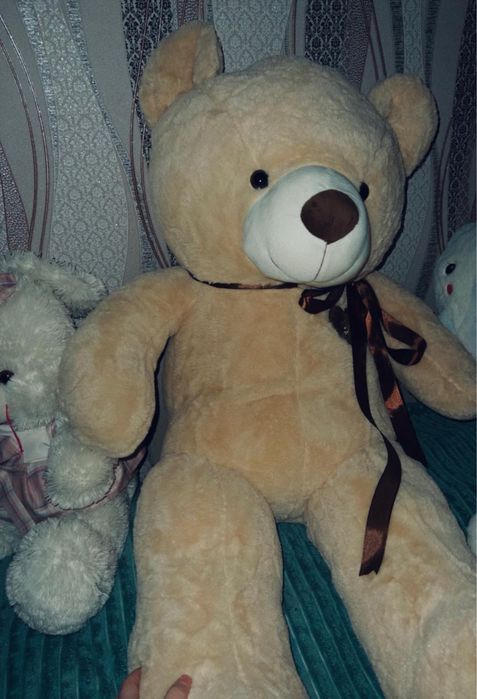 Продам мягкую игрушку, мишку.