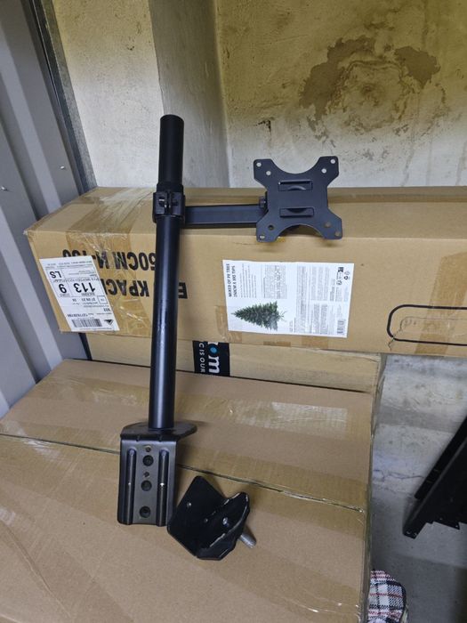 Мониторы и аксессуары к ним