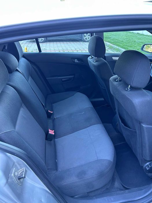 Opel Astra h 1.6 Gpl Automat