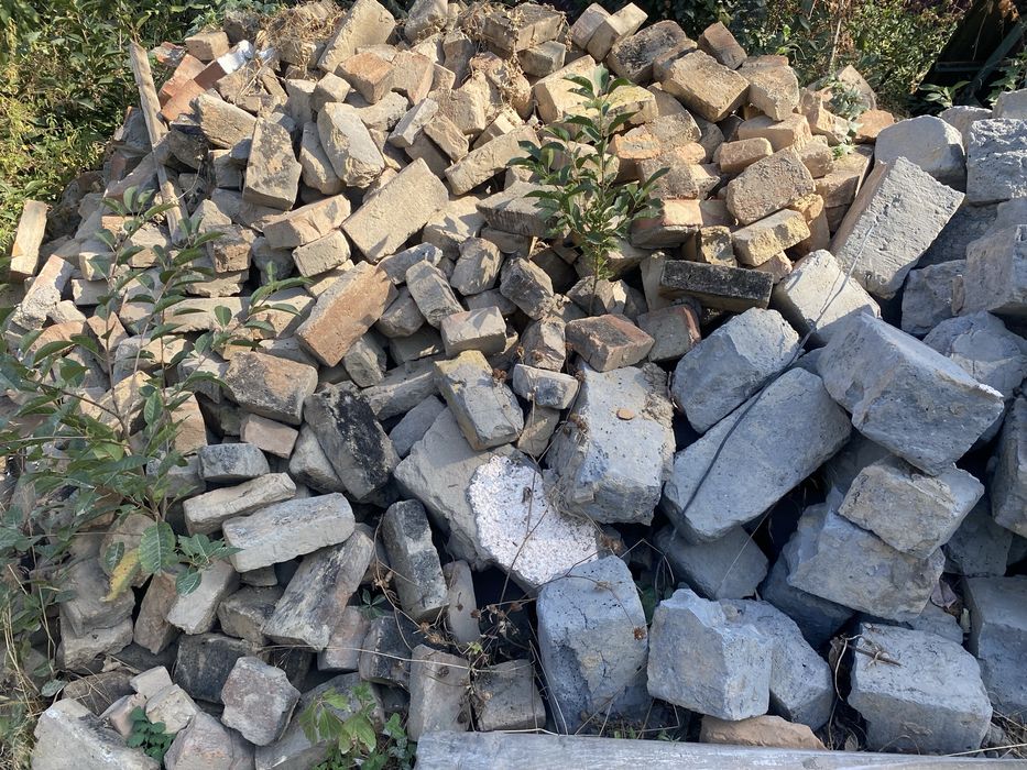 Кирпич красный б/у