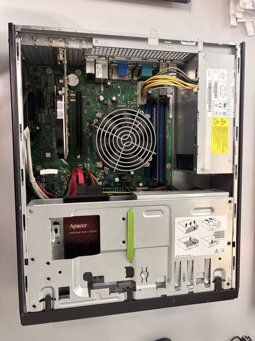 Компютър Fujitsu ESPRIMO E520 E85+  i7-4770 | 8GB RAM | 512GB SSD | GT 630 2GB