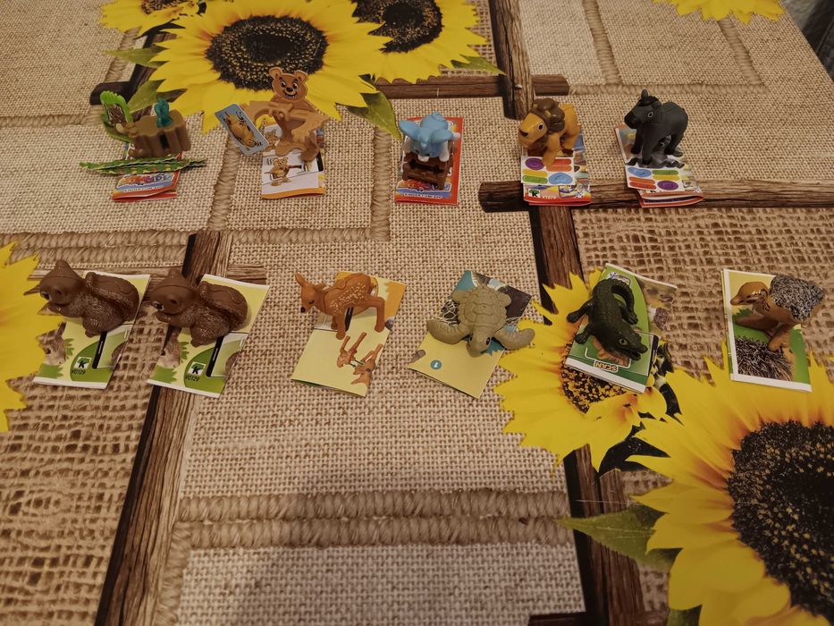 Diverse figurine kinder