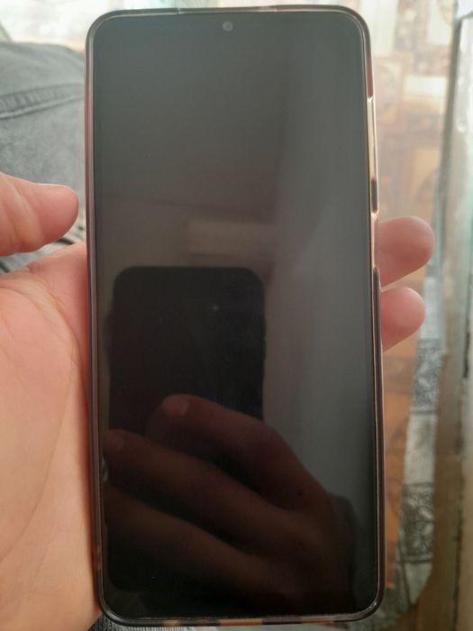 Samsung galaxi M12 xotira 32 dakument karopka bor narxi 1 mln