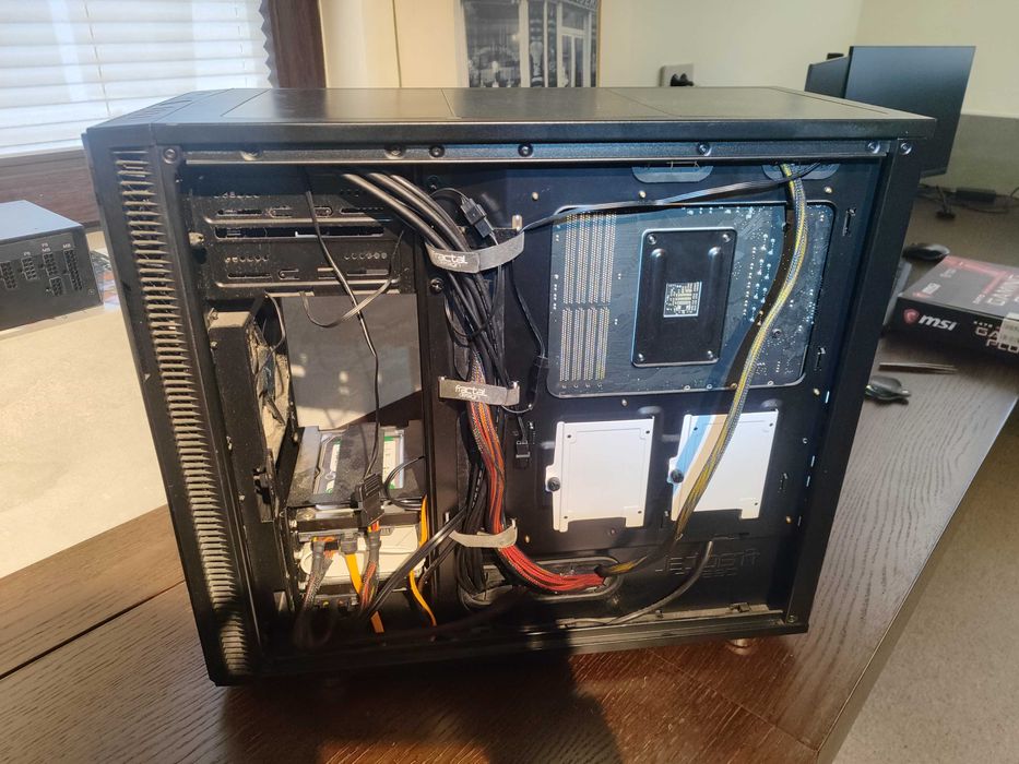 PC Ryzen 5600 / X470 / 16gb RAM/ 1tb NVME / GTX 1660