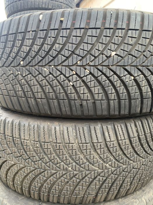 Anvelope cauciucuri 225/55/17C si 225/60/17 si 215/70/15C m+s