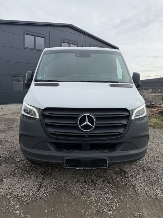 Mercedes sprinter 8+1