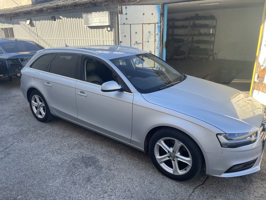 Usa stanga dreapta audi a4 b8 avant