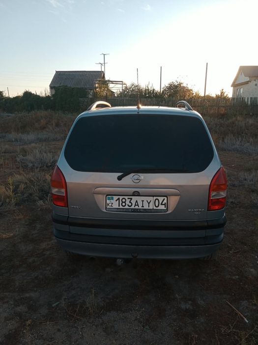 Продам Опель Зафира