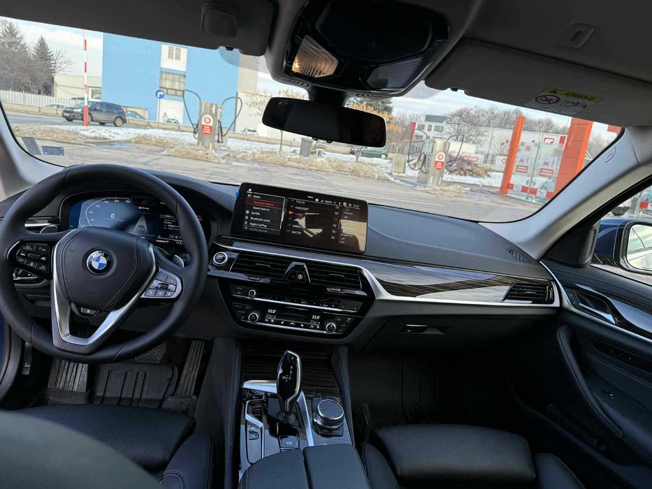 BMW 530E xDrive Luxury Line