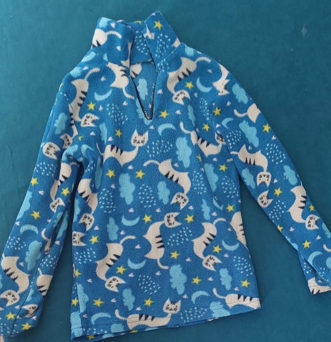 Кофты на мальчика в отличном состоянии