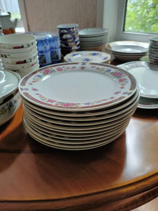 Продается набор посуды