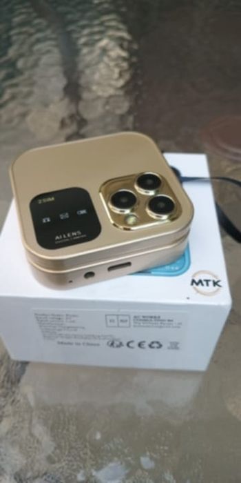 Сгъваем мобилен телефон i16 Pro – 2 SIM, камера, фенерче, FM радио