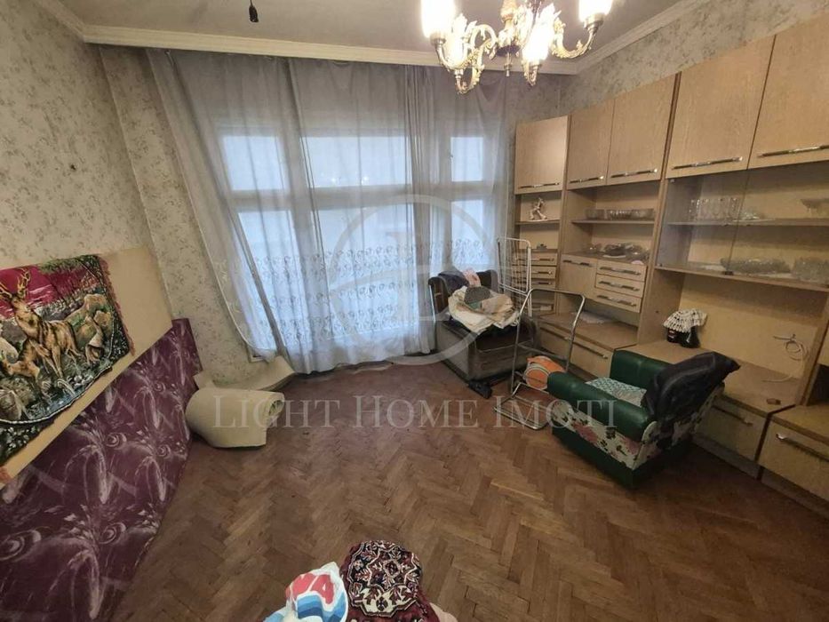 Реф. 978 Етаж от къща / ГАРАЖ И ДВОР/ Водната Палата