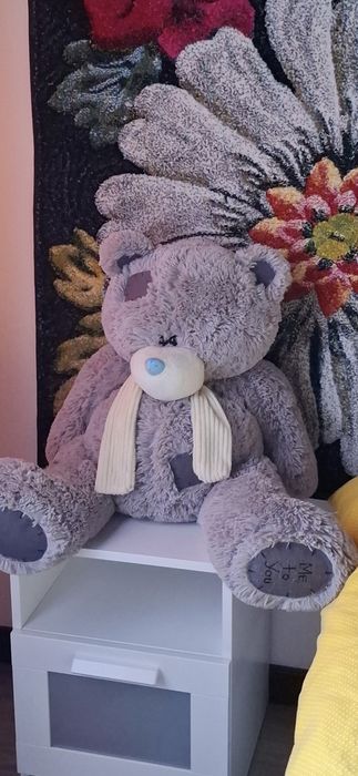 Отдам  2 больших медведей