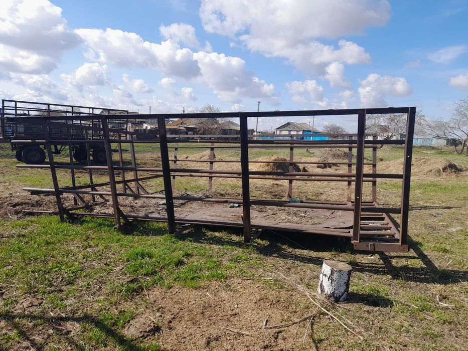 Продам грабли, площадку под сеновозку