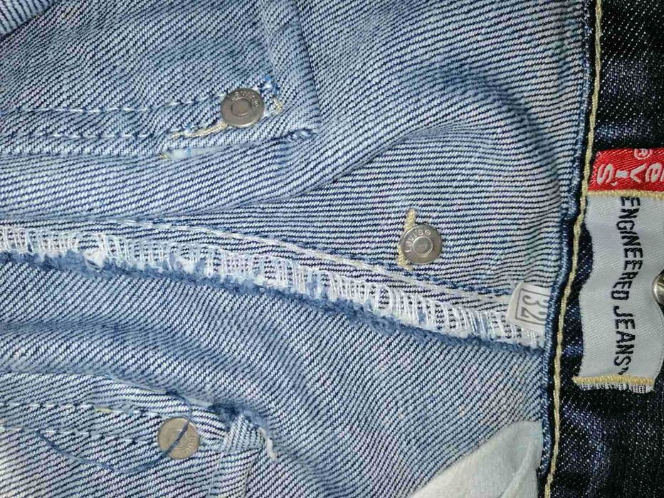 Нови дънки на изгодна цена