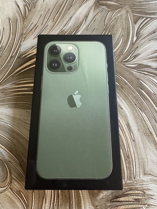 Iphone 13 pro green