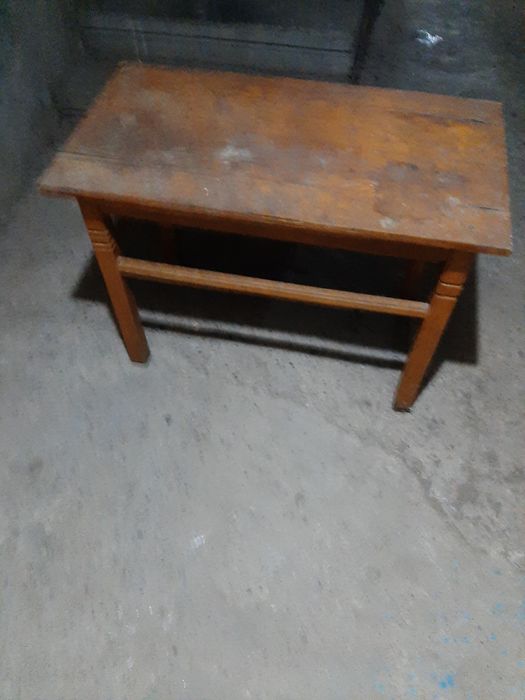 Masa de lemn masiv