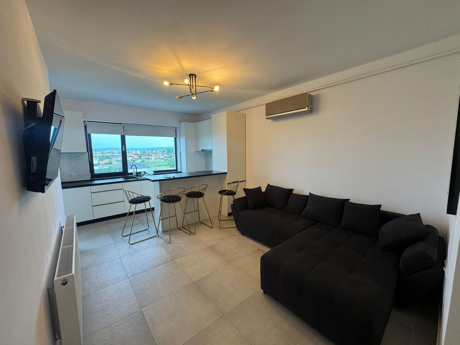 Regim Hotelier Studio
