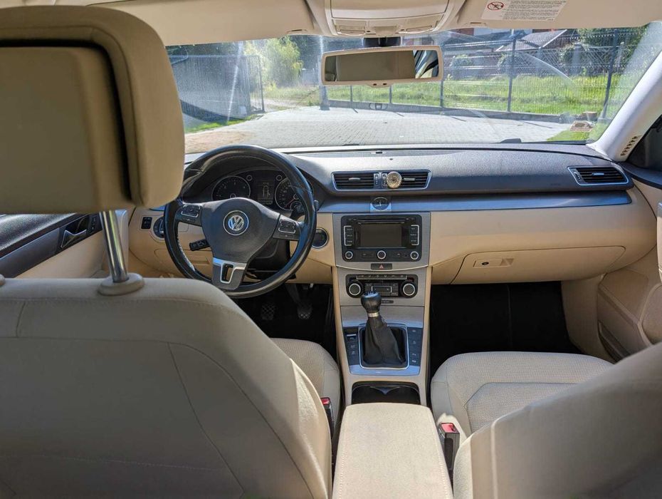 VOLKSWAGEN Passat 2011 — imagine 5