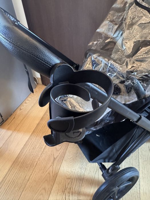 CYBEX PRIAM KOI Limited Edition – пълен комплект + ISOFIX база + оригинални аксесоари