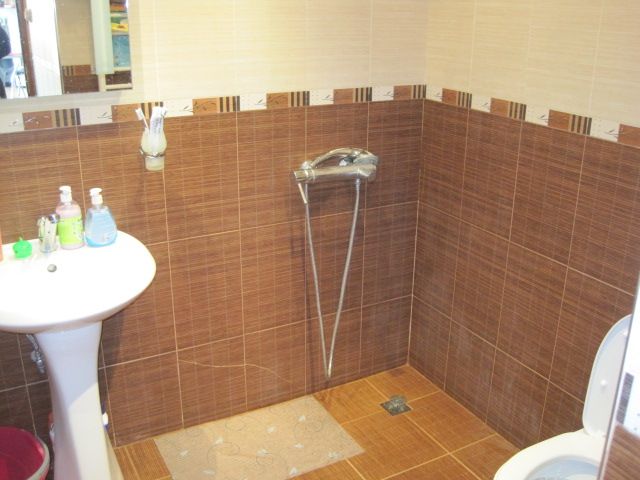 Продава се Многостаен апартамент в Хасково, Промишлена зона - Юг - 250 кв.м за 510 €/кв.м - Снимка #10