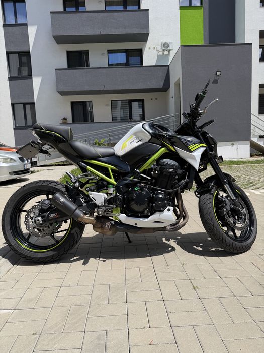 Kawasaki z900 -