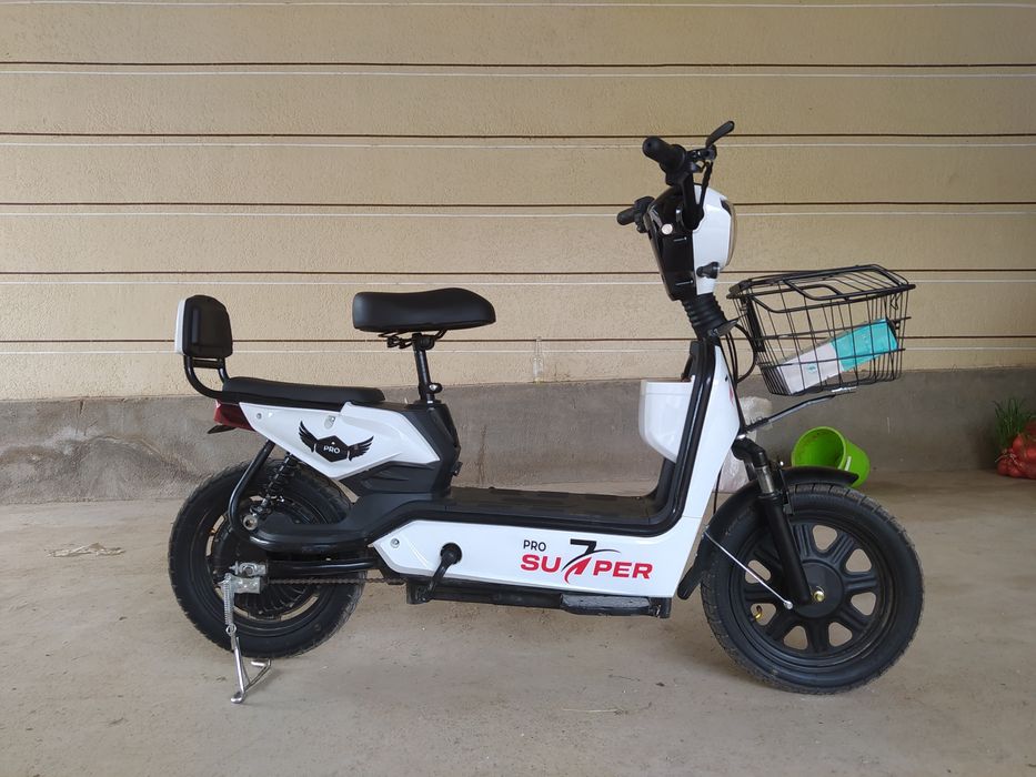 Электроскутер Электровелосипед Электромопед