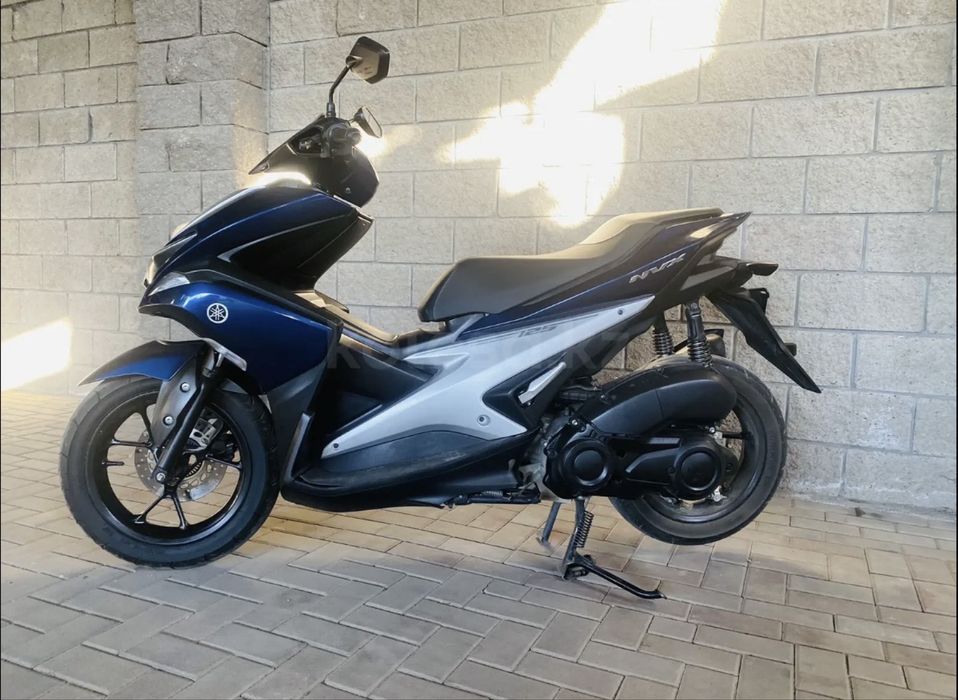 Продам скутер Yamaha NVX