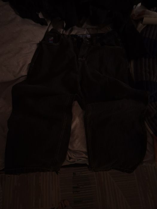 Разновидный черный низ