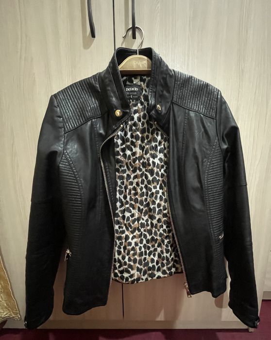 кожаная куртка