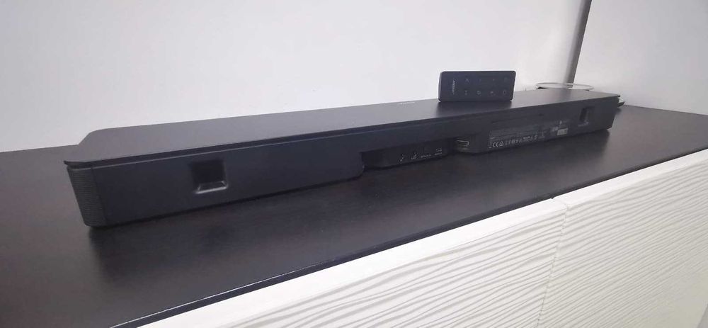 Bose Smart Soundbar 300 Sunet Premium și Funcții Inteligente integrate