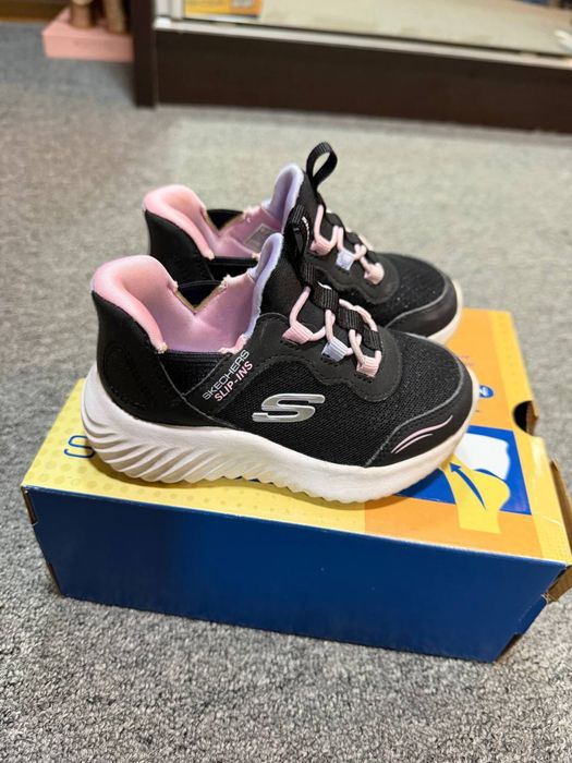 Кроссовки skechers