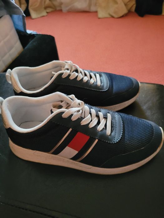 Vand sneakersi dama Tommy Hilfiger, marimea 36