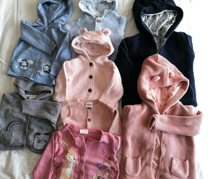 Продавам използвани детски дрешки. На марките Next, George и др.