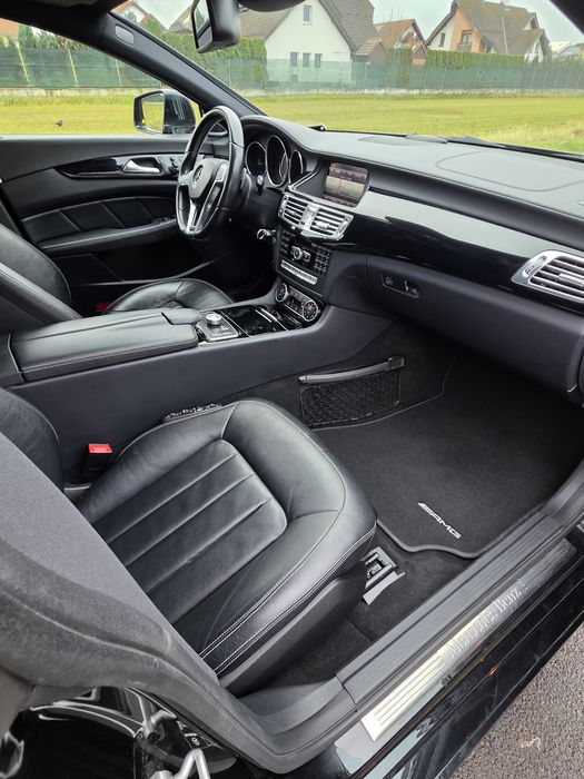 Mercedes CLS AMG Harman Kardon Trapa 4x4 km 177600 reali