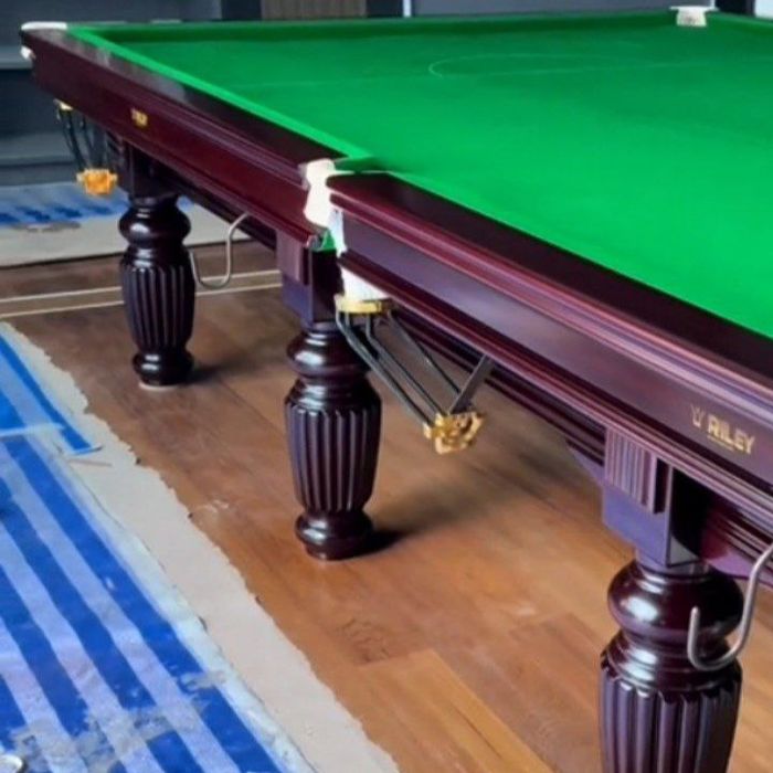 Бильярдный стол Снукер 12 Футовый Сланец. В отличном состоянии