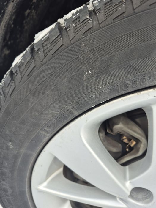 Продам резину на 16