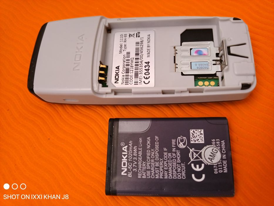 Продам телефон нокия 11 10 i