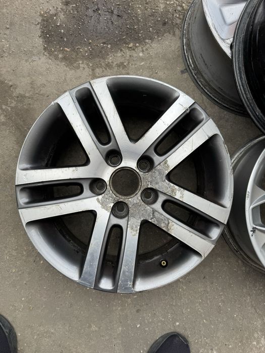 Janta aliaj 16" Vw Golf 6 Variant cod 1K0601025CL
