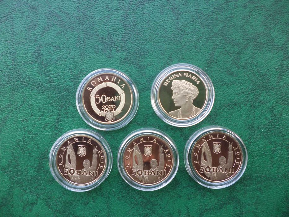 Obiecte vechi de colectie insigne monede semne arma reclame sapunuri