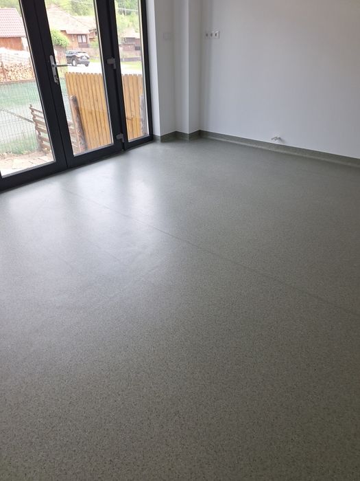 Montaj pardoseli Pvc