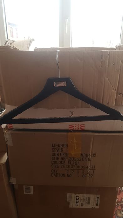 Продам вешалки